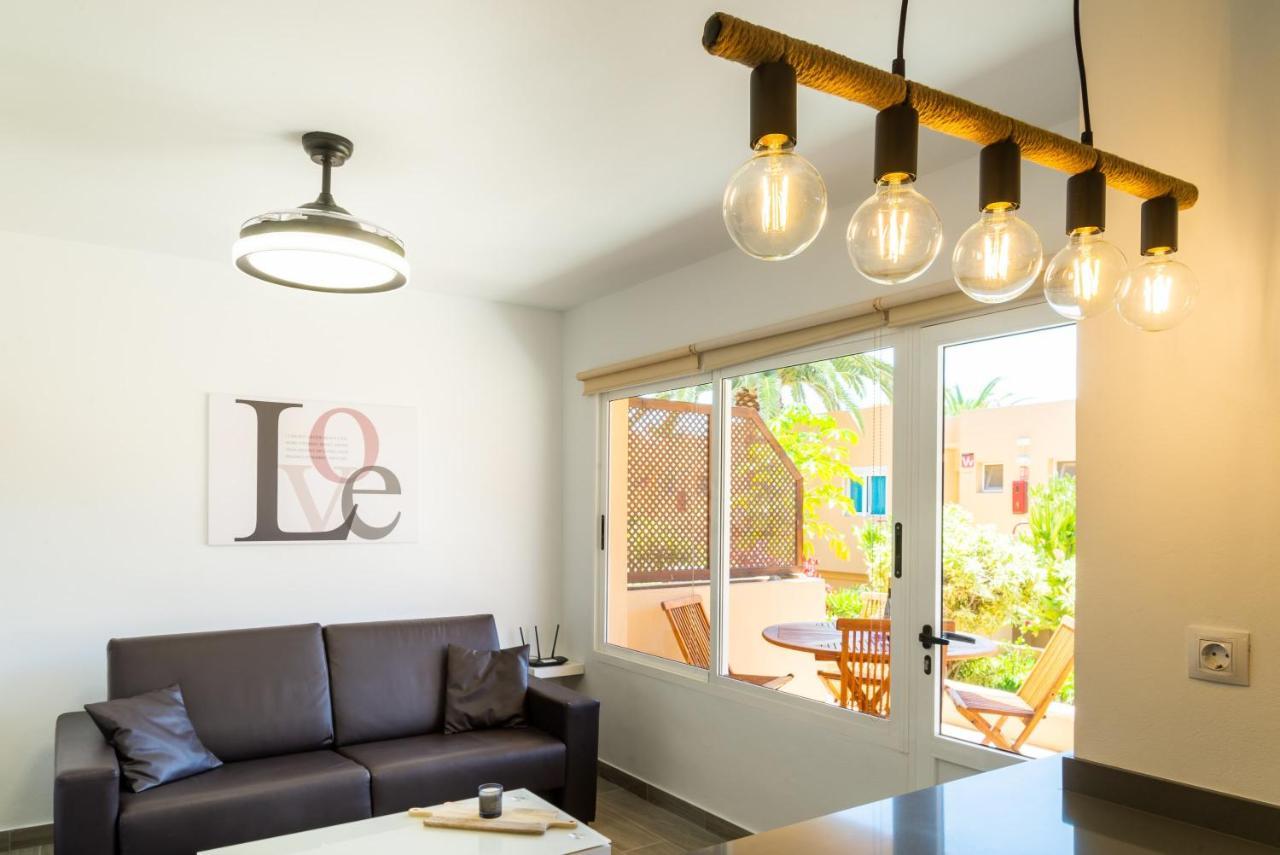 Casa Lucien - Newly Refurbished Apartment With Swimming Pool - Ideal For Couples Коралео Екстериор снимка