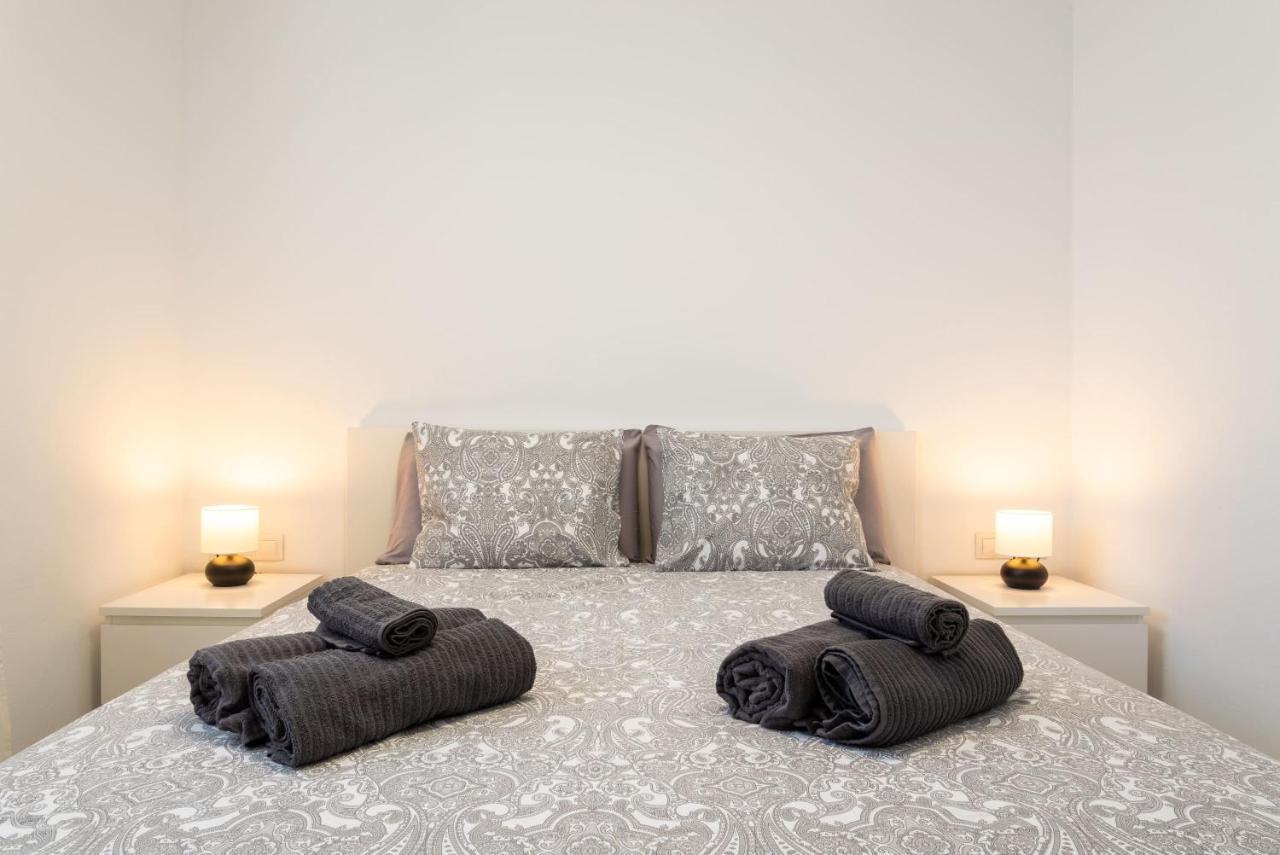 Casa Lucien - Newly Refurbished Apartment With Swimming Pool - Ideal For Couples Коралео Екстериор снимка