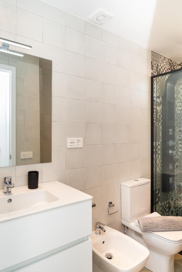 Casa Lucien - Newly Refurbished Apartment With Swimming Pool - Ideal For Couples Коралео Екстериор снимка