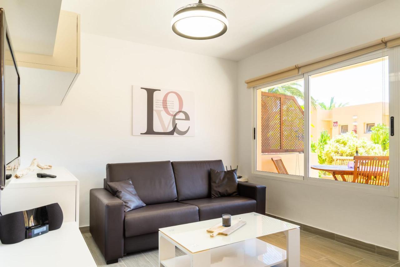 Casa Lucien - Newly Refurbished Apartment With Swimming Pool - Ideal For Couples Коралео Екстериор снимка
